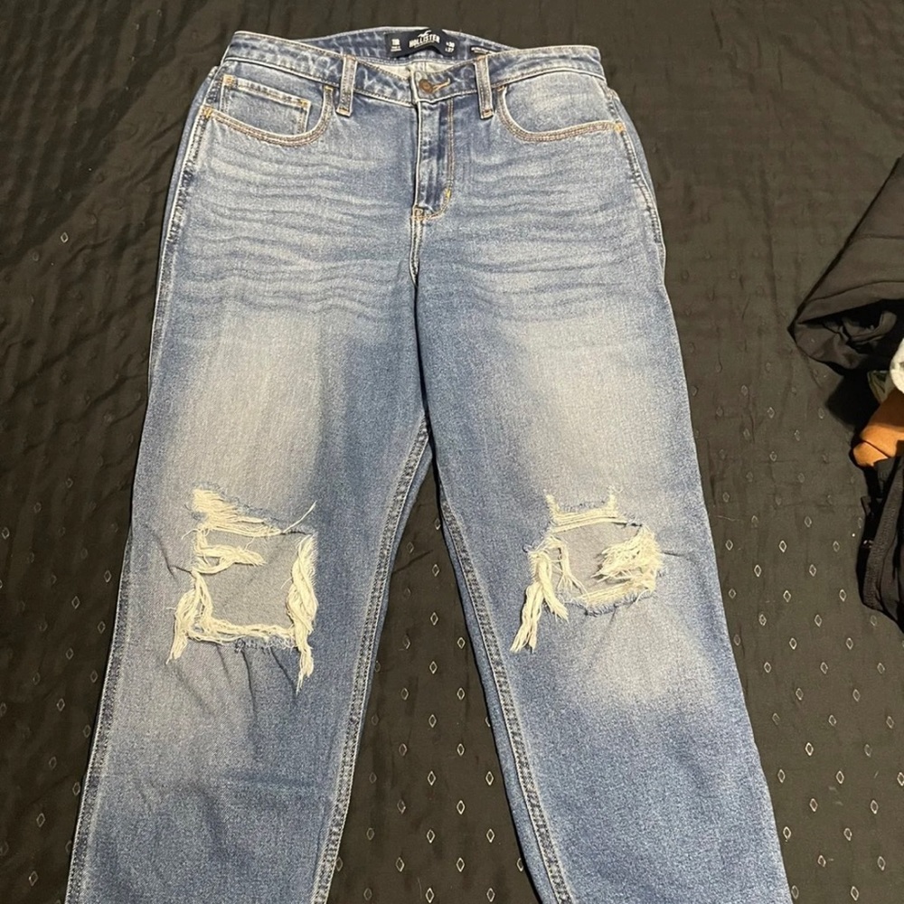 Hollister mom jeans